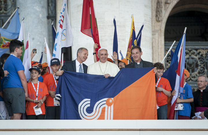 Nella vita, come nello sport, non accontentatevi di un pareggio mediocre (Papa Francesco)